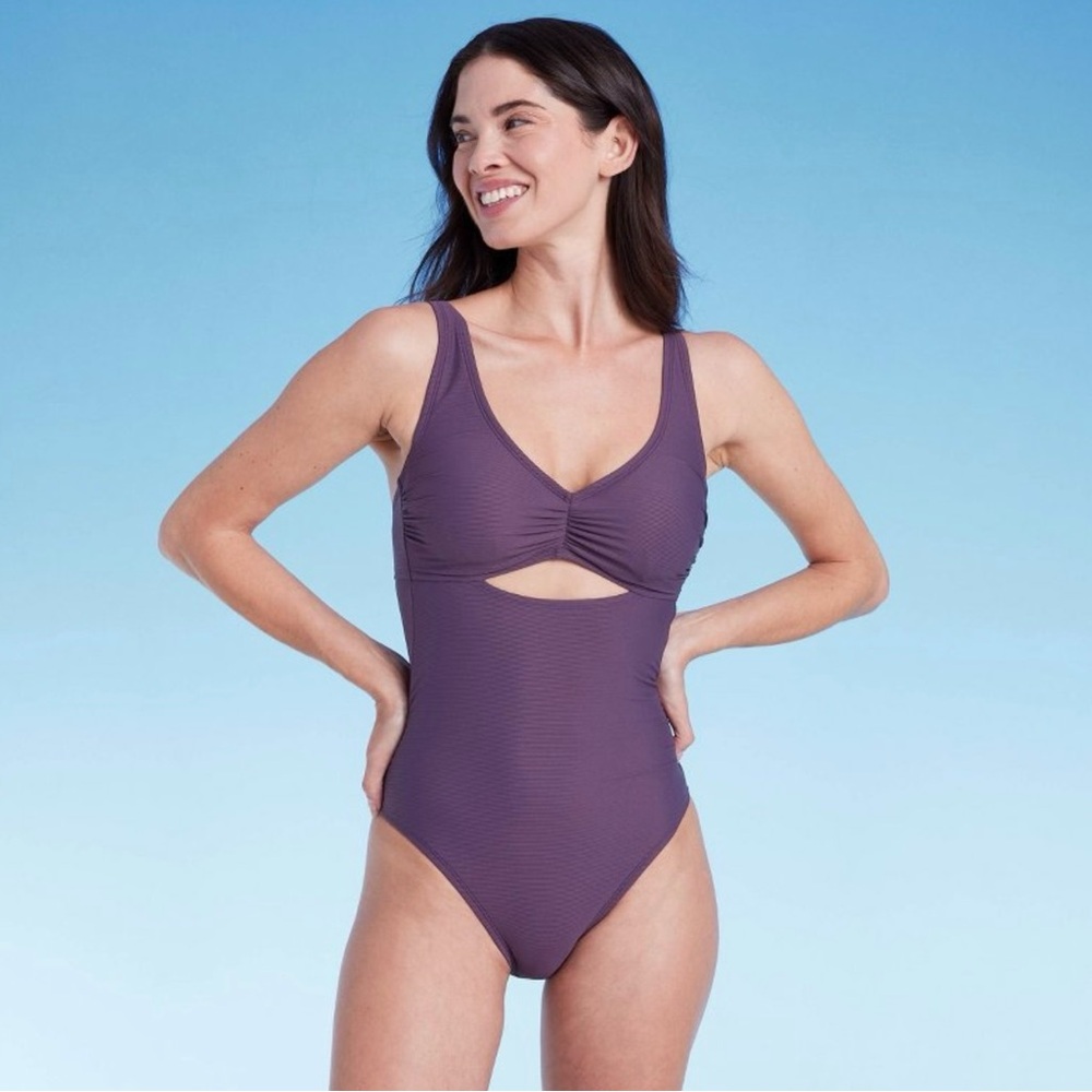 NWT shade and shore swimming suit b30p